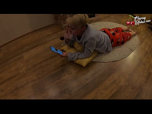 ❤️ Brjáluð ljóshærð sjúga risastóran pikk sýgur og skoppar á henni - endaþarmsmök ❤❌ Fjandinn myndband á is.pornoxlxx.ru ❌️